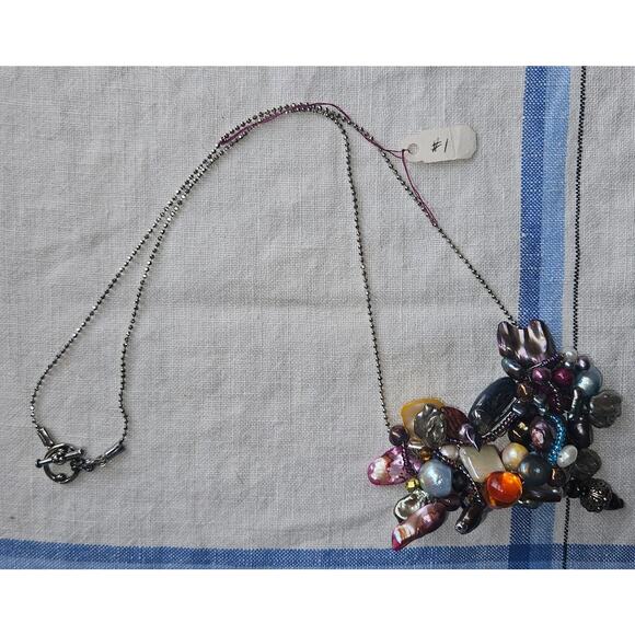 New! One of a Kind Cluster Pendant Necklace by K Journey - Picture 2 of 4